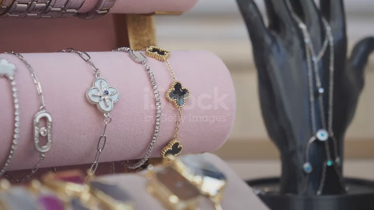 clover charm bracelet